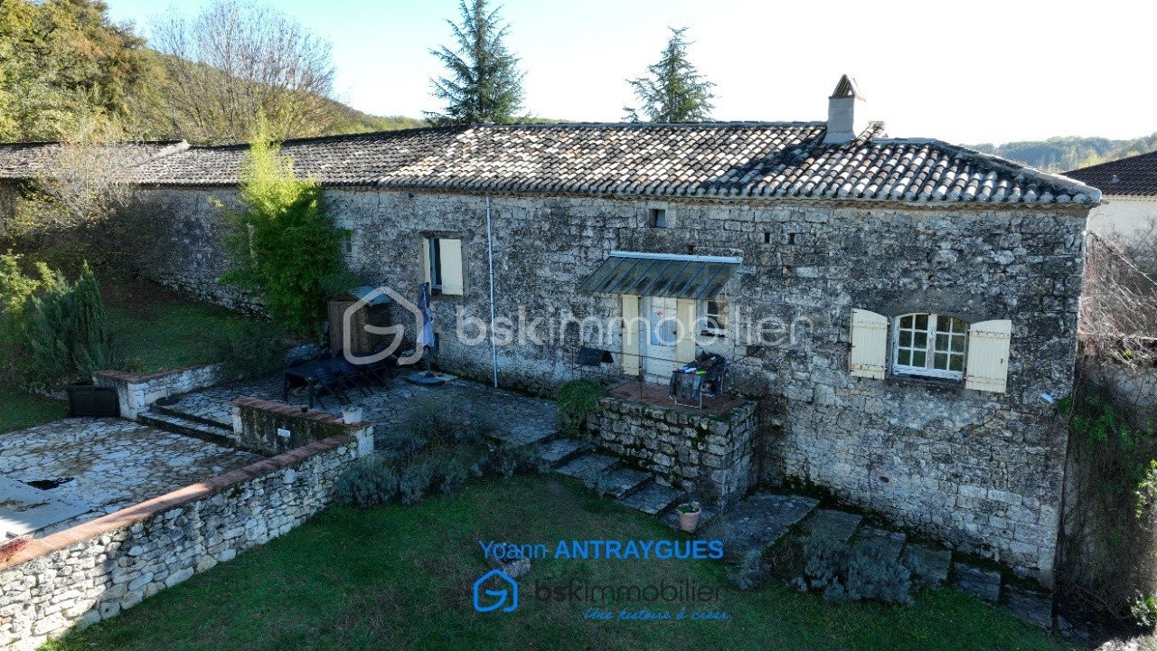 Vente Maison à Montaigu-de-Quercy 19 pièces