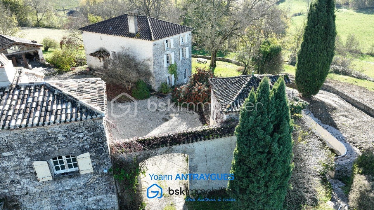 Vente Maison à Montaigu-de-Quercy 19 pièces