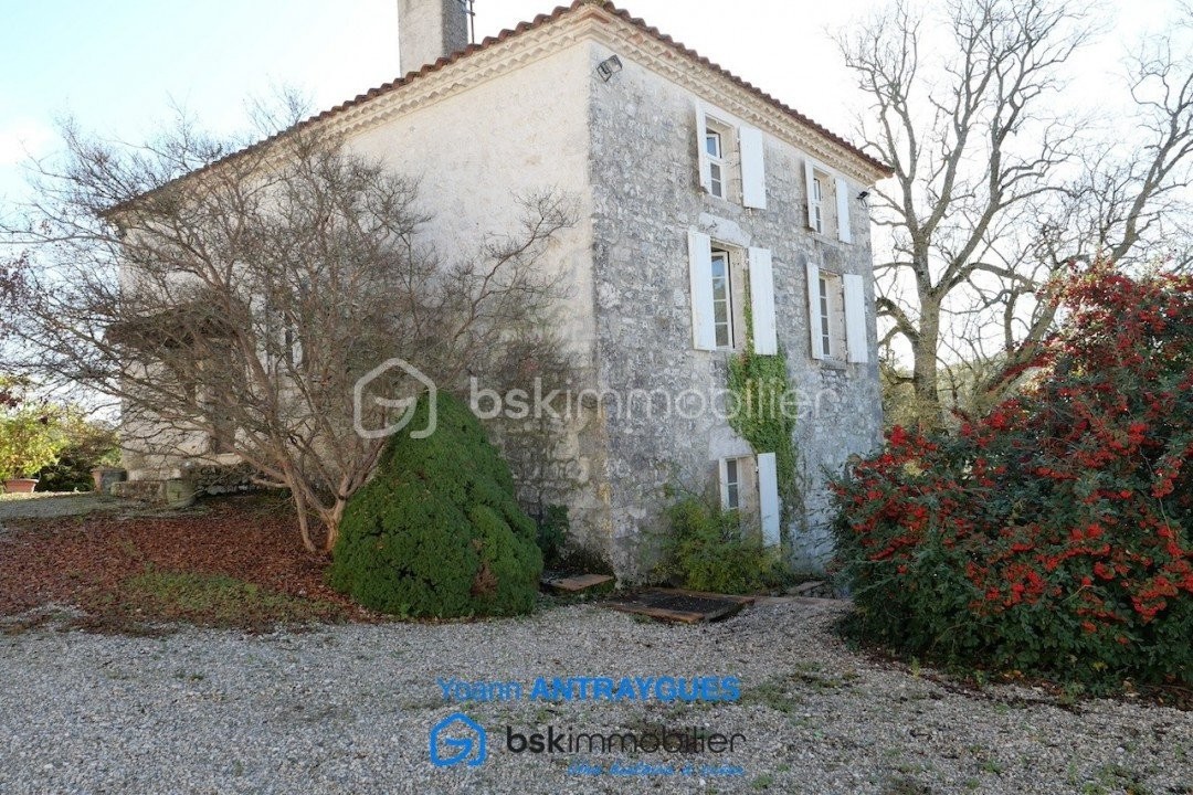 Vente Maison à Montaigu-de-Quercy 7 pièces