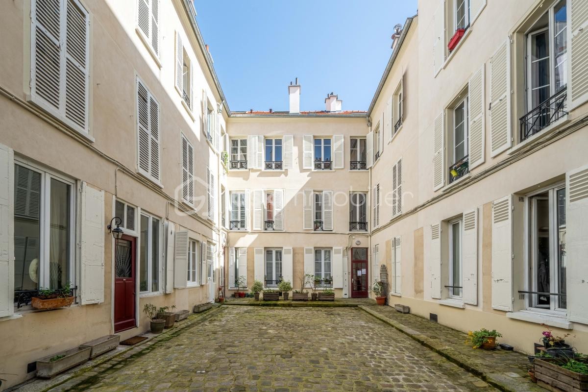 Vente Appartement à Paris Butte-Montmartre 18e arrondissement 4 pièces