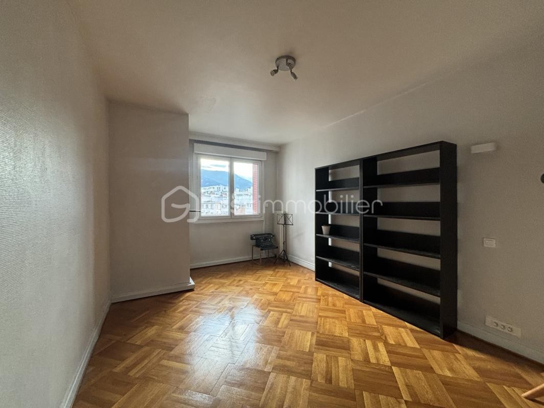 Vente Appartement à Grenoble 3 pièces