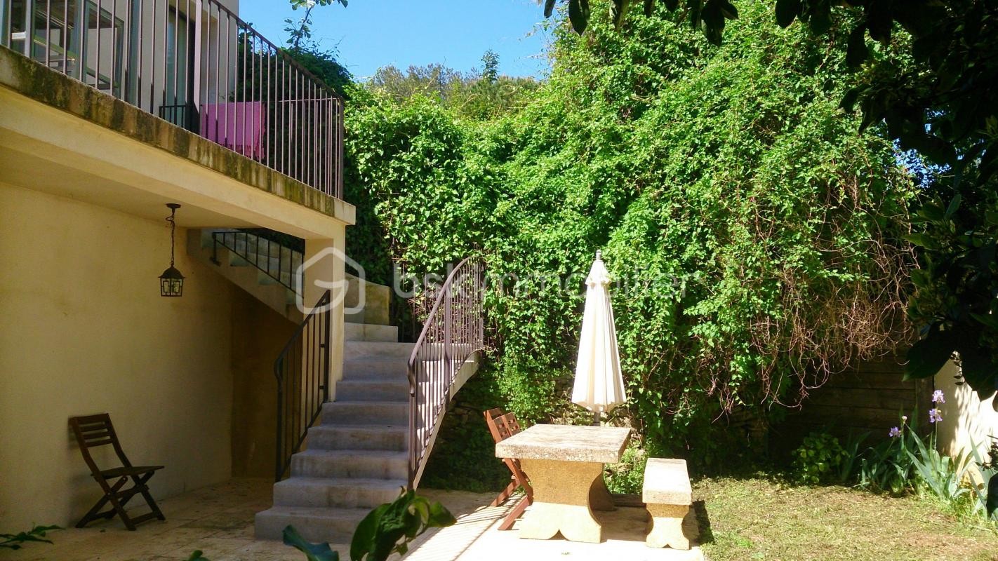 Vente Maison à Vers-Pont-du-Gard 12 pièces