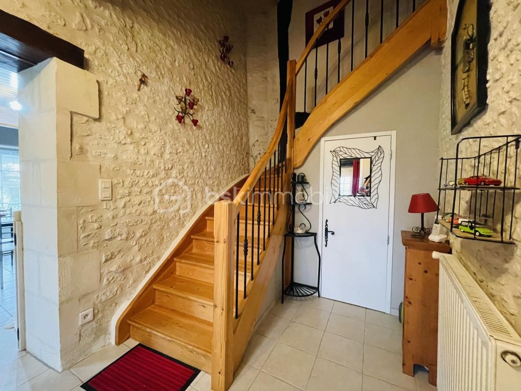 Vente Maison à Fontaines-d'Ozillac 9 pièces