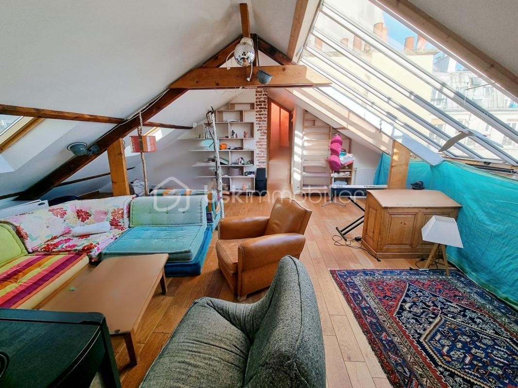 Vente Appartement à Paris Buttes-Chaumont 19e arrondissement 7 pièces