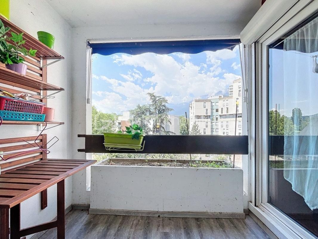 Vente Appartement à Échirolles 5 pièces