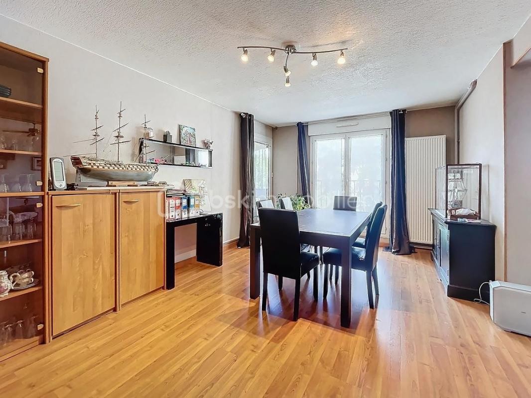 Vente Appartement à Échirolles 5 pièces