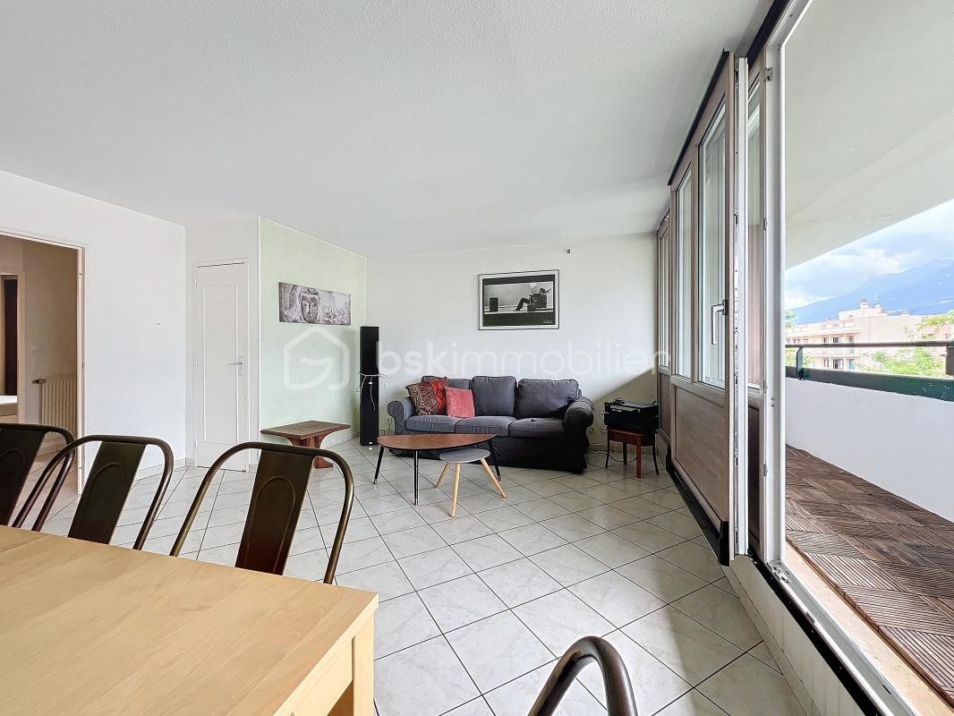 Vente Appartement à Fontaine 5 pièces