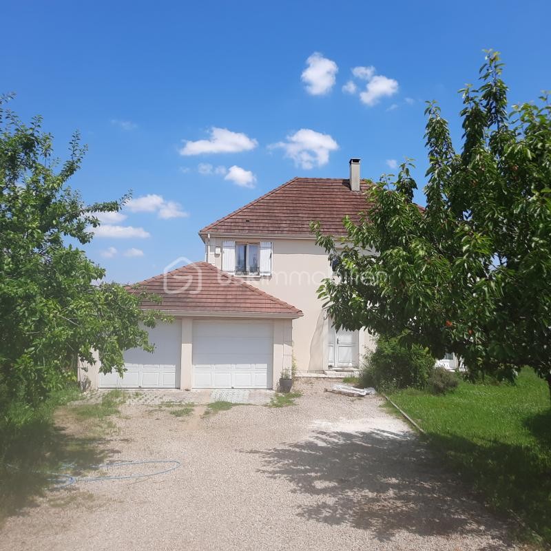 Vente Maison à Saint-Fargeau-Ponthierry 7 pièces