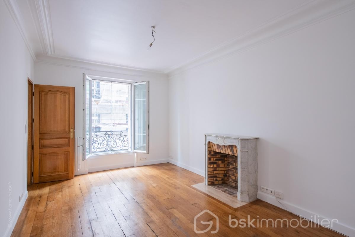 Vente Appartement à Paris Batignolles-Monceaux 17e arrondissement 3 pièces