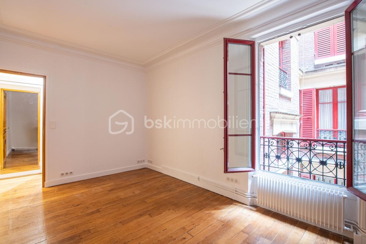 Vente Appartement à Paris Batignolles-Monceaux 17e arrondissement 3 pièces