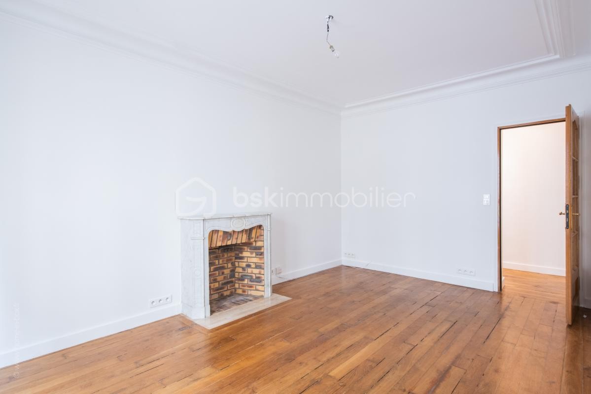 Vente Appartement à Paris Batignolles-Monceaux 17e arrondissement 3 pièces