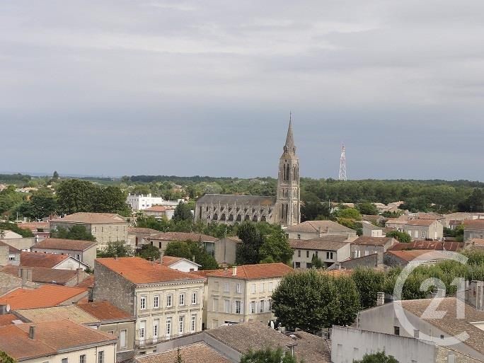 Location Appartement à Lesparre-Médoc 2 pièces