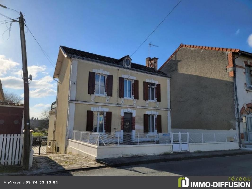 Vente Maison à Aunac 9 pièces