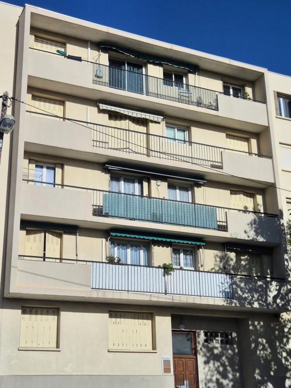 Vente Appartement à Marseille 9e arrondissement 3 pièces