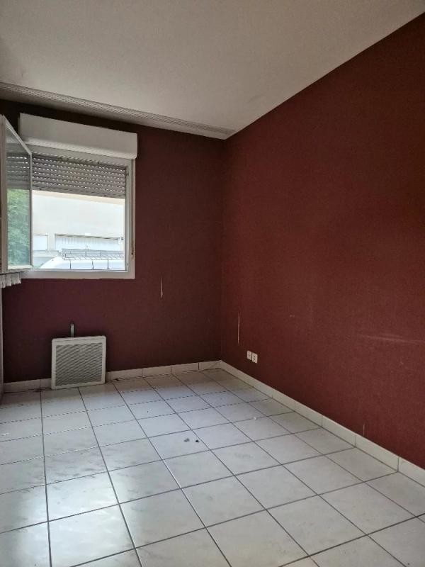 Vente Appartement à Marseille 15e arrondissement 4 pièces