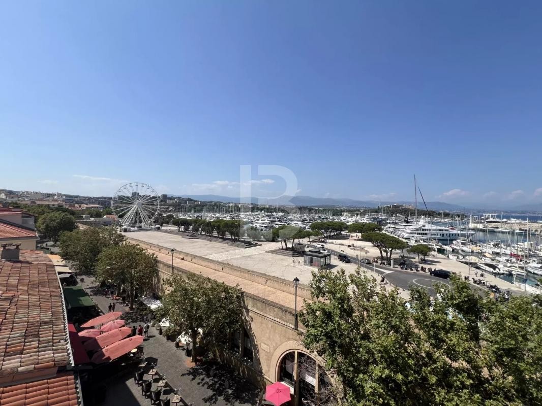 Vente Appartement à Antibes 6 pièces