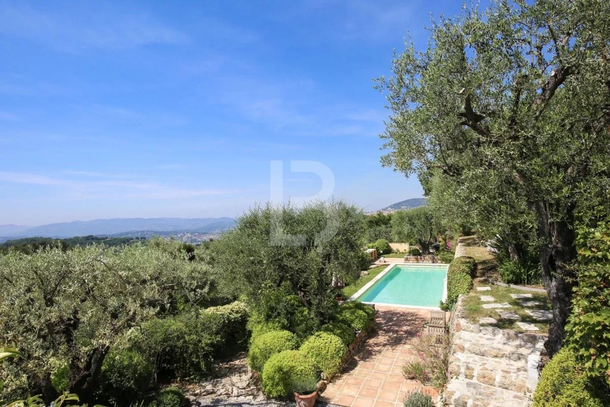 Vente Maison à Châteauneuf-Grasse 5 pièces