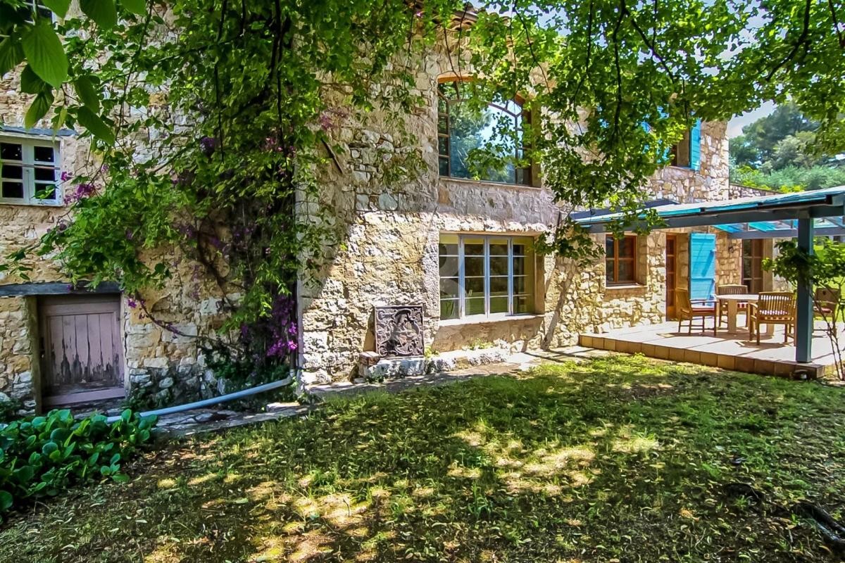 Vente Maison à Grasse 11 pièces