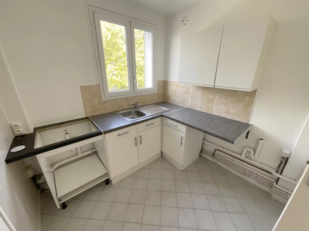 Vente Appartement à Sainte-Savine 5 pièces