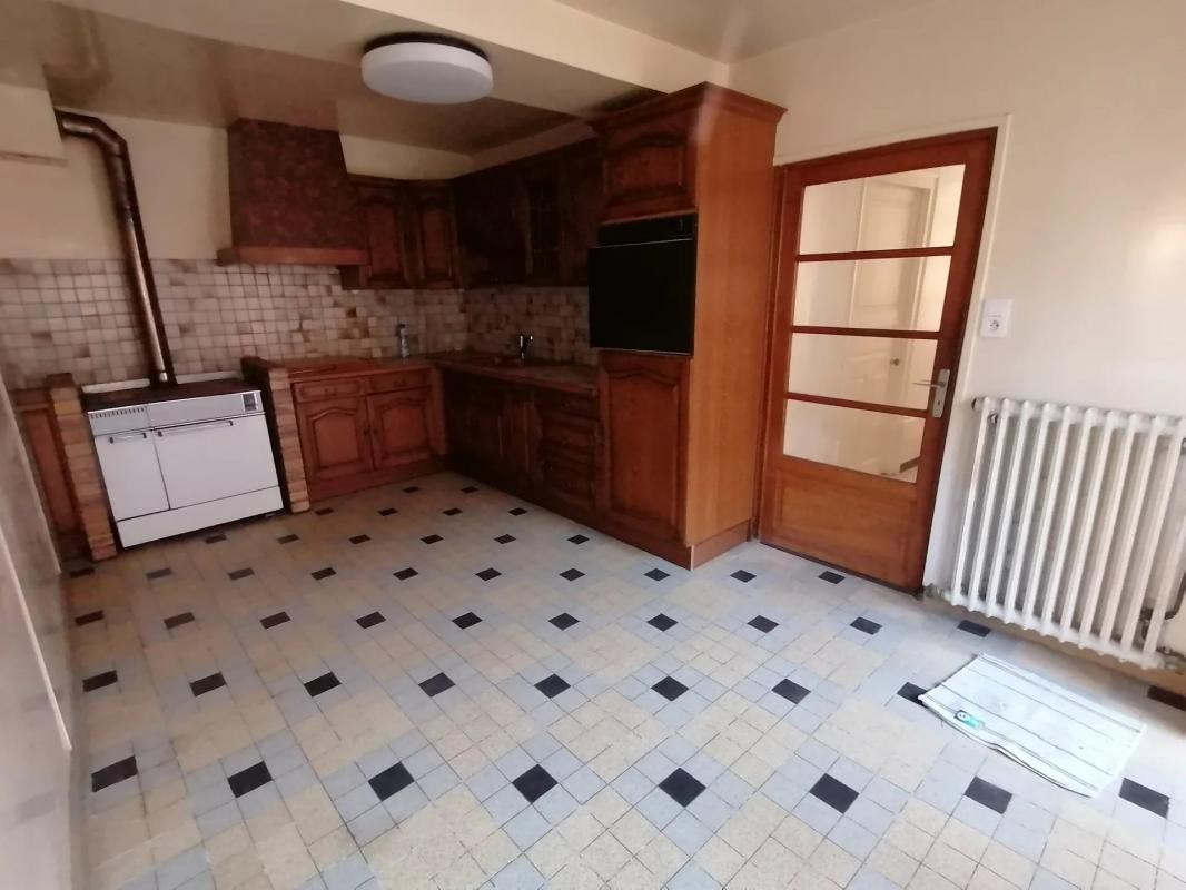 Vente Appartement à Saint-Priest-la-Feuille 5 pièces