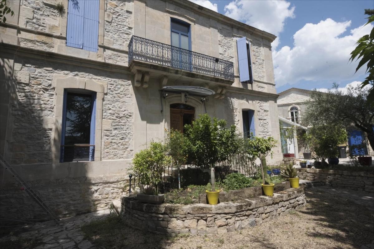 Vente Appartement à Nîmes 6 pièces