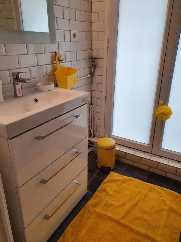 Vente Appartement à Paris Butte-Montmartre 18e arrondissement 2 pièces