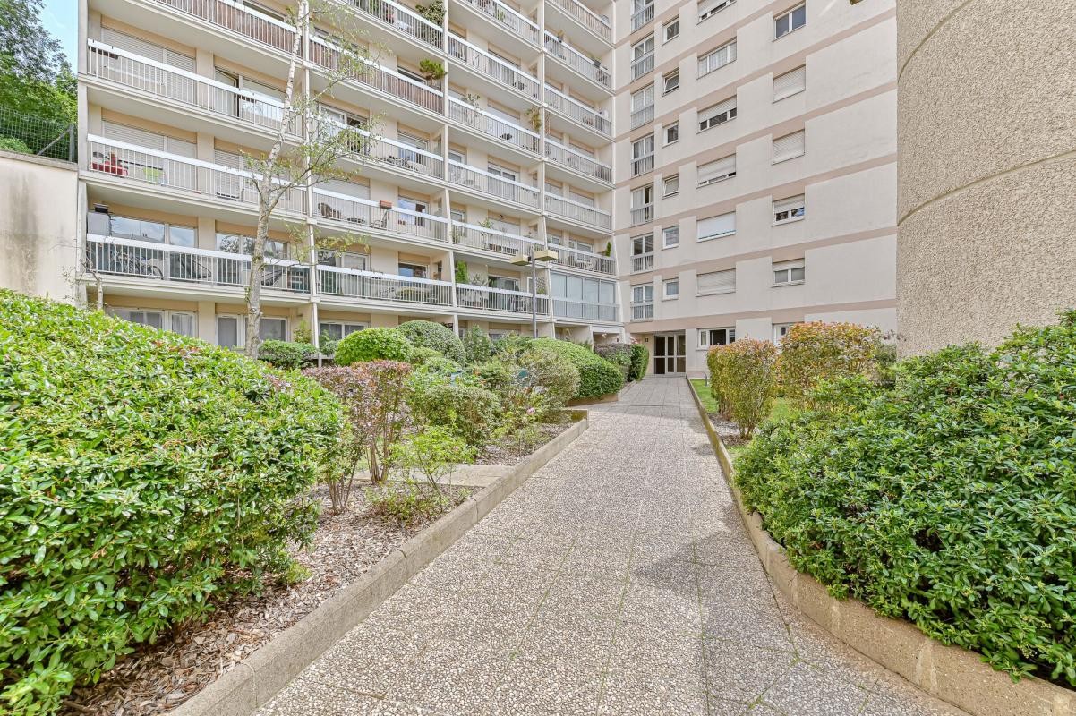 Vente Appartement à Paris Ménilmontant 20e arrondissement 3 pièces