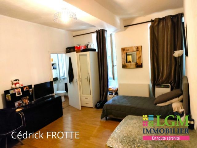 Vente Appartement à Montélimar 8 pièces