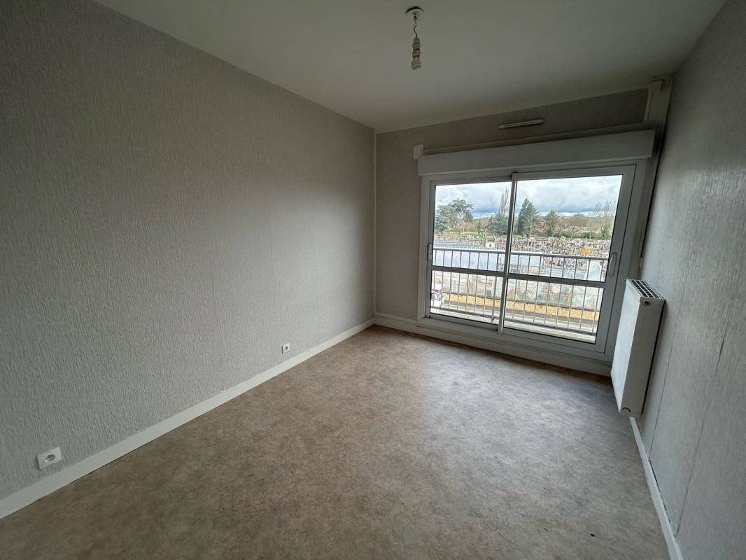 Location Appartement à la Châtre 5 pièces