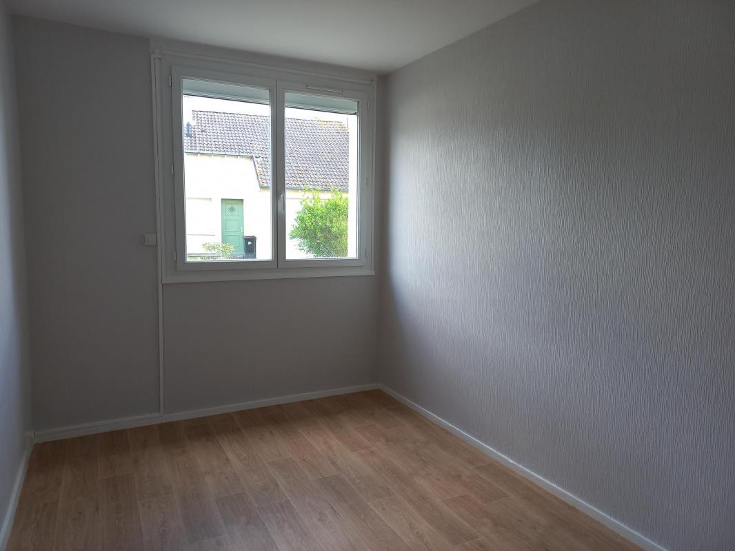 Location Appartement à la Châtre 5 pièces