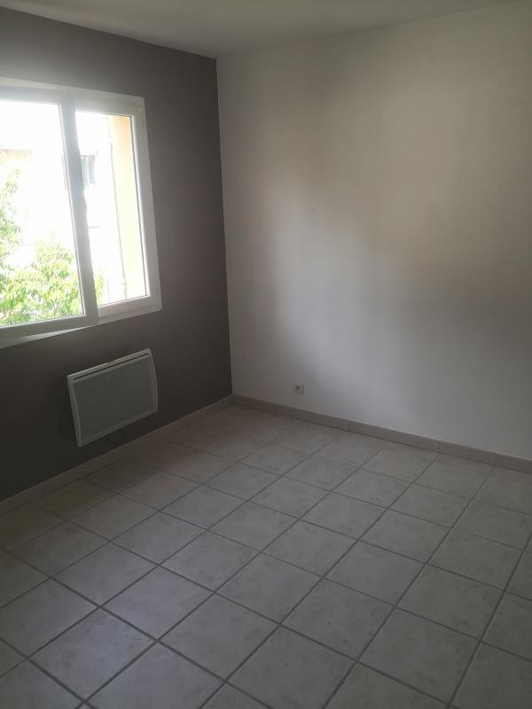 Location Appartement à Sainte-Tulle 3 pièces