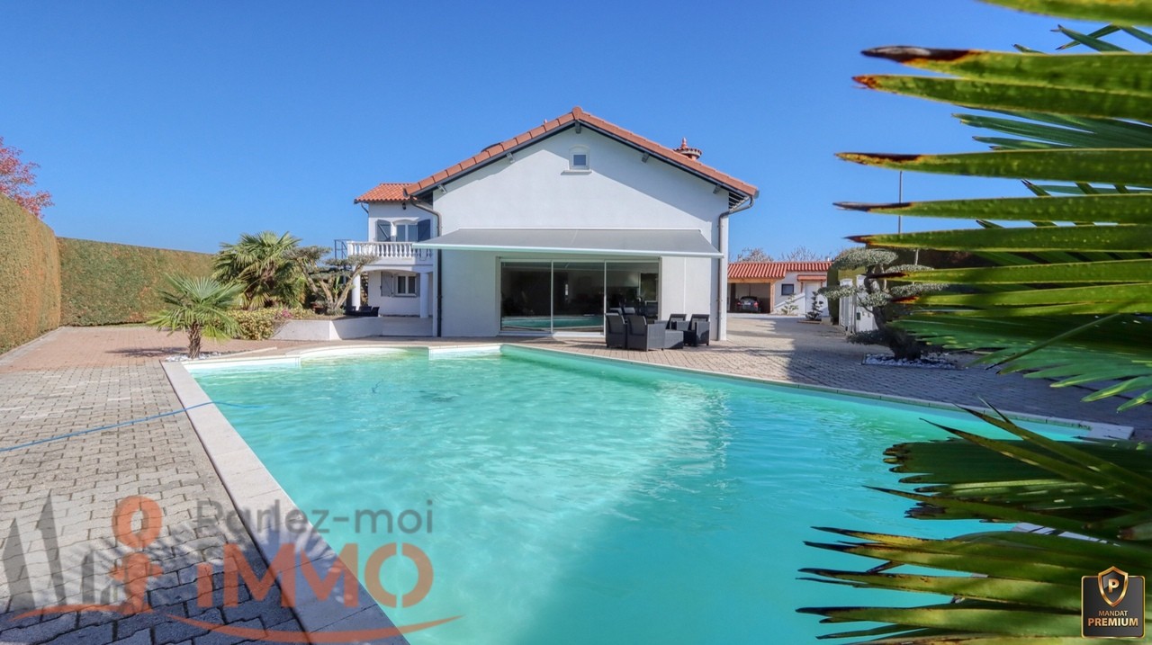 Vente Maison à Saint-Cyprien 8 pièces