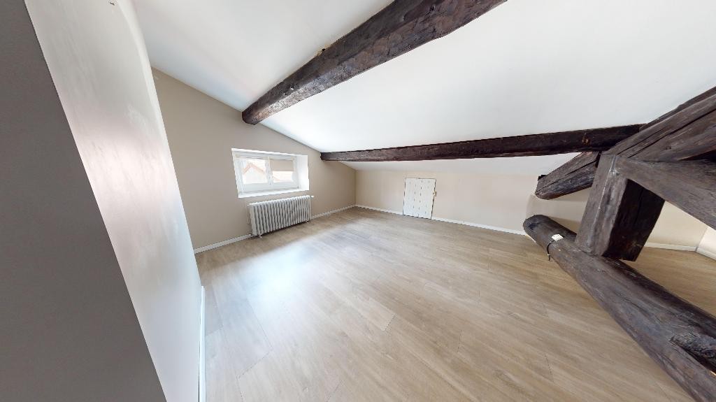 Location Appartement à Saint-Étienne 4 pièces