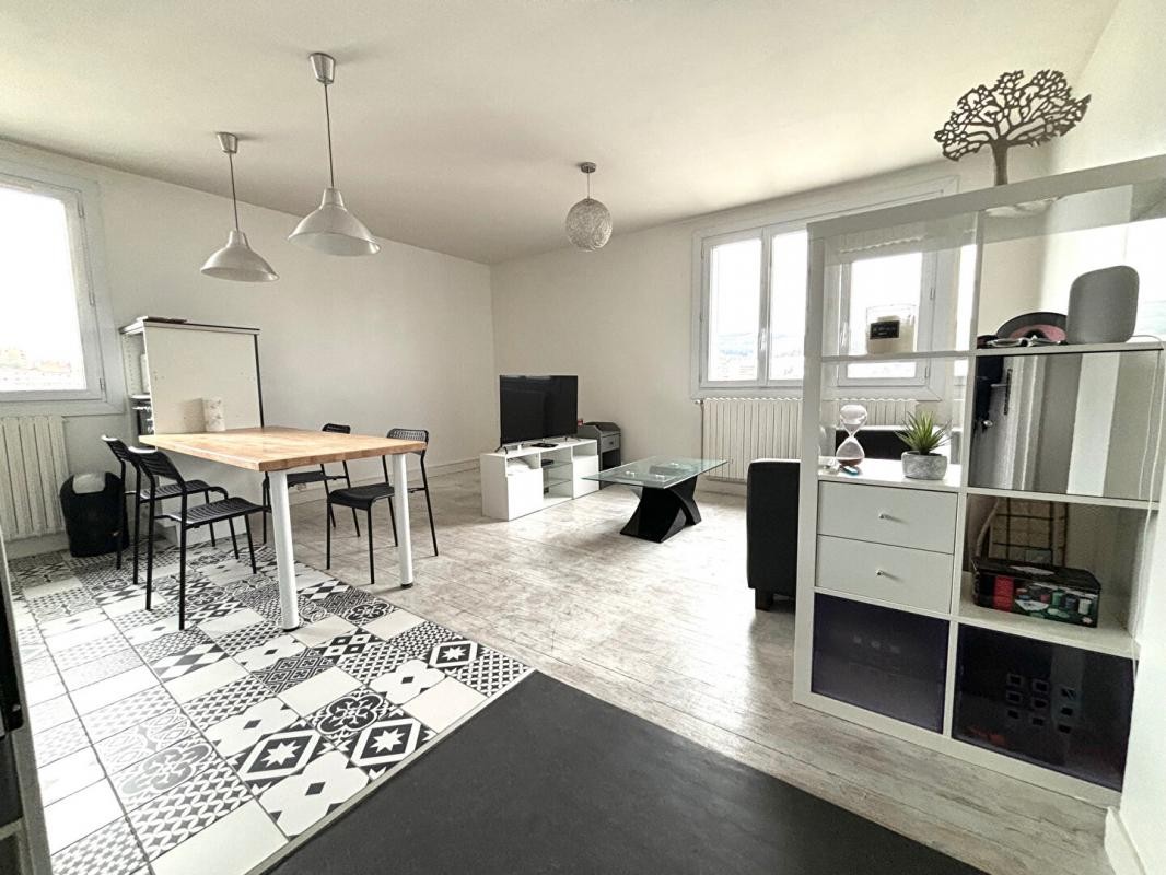 Vente Appartement à Saint-Étienne 3 pièces