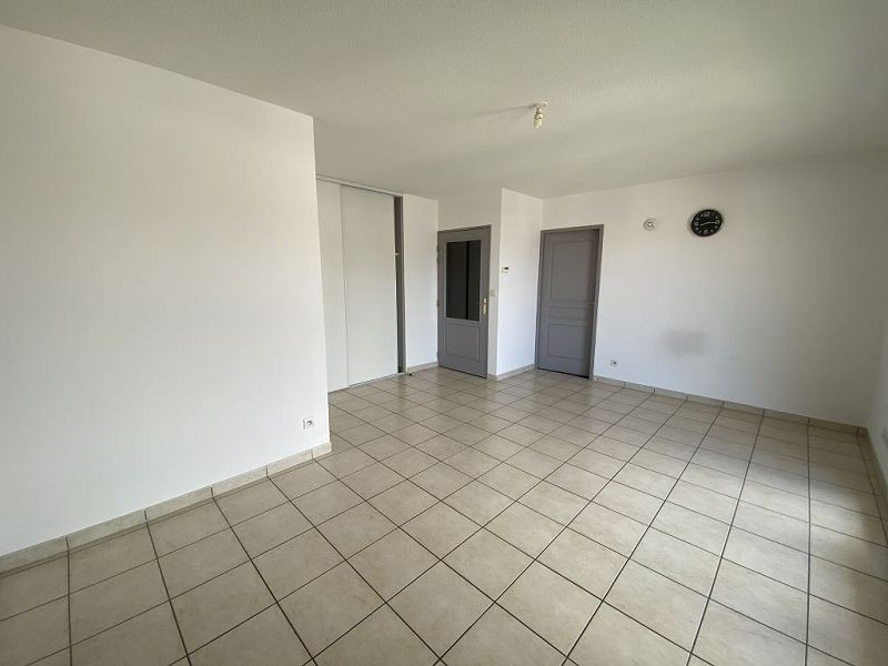 Location Appartement à Saint-Priest-en-Jarez 2 pièces