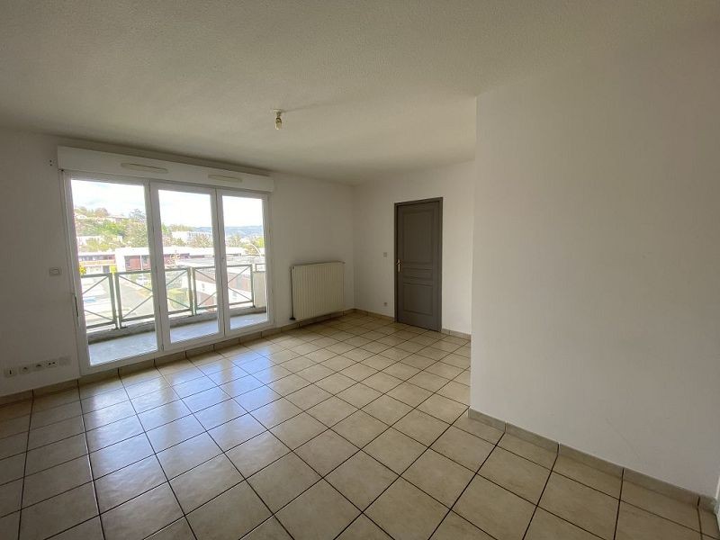 Location Appartement à Saint-Priest-en-Jarez 2 pièces