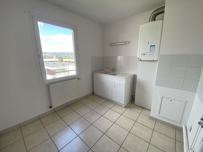 Location Appartement à Saint-Priest-en-Jarez 2 pièces