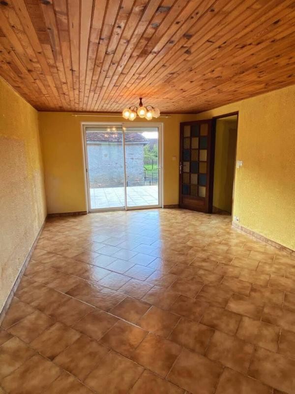 Vente Maison à Génis 8 pièces