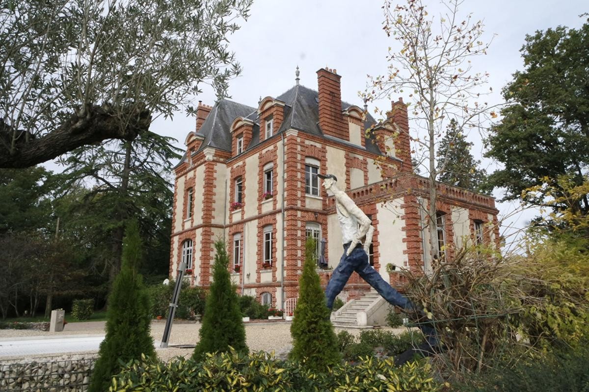 Vente Maison à Bourges 12 pièces