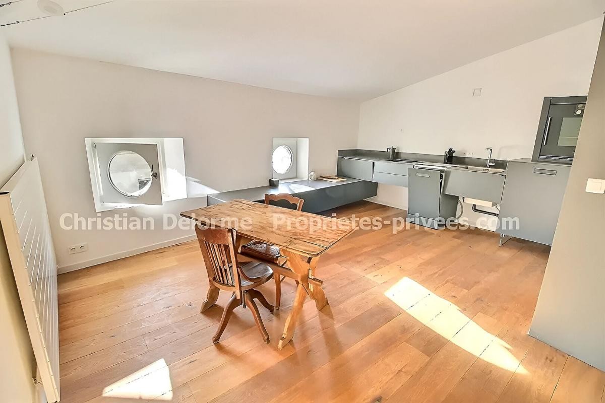 Vente Appartement à Uzès 5 pièces