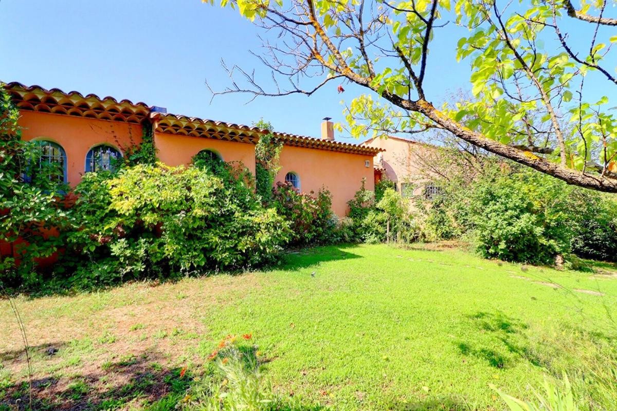 Vente Maison à le Castellet 6 pièces