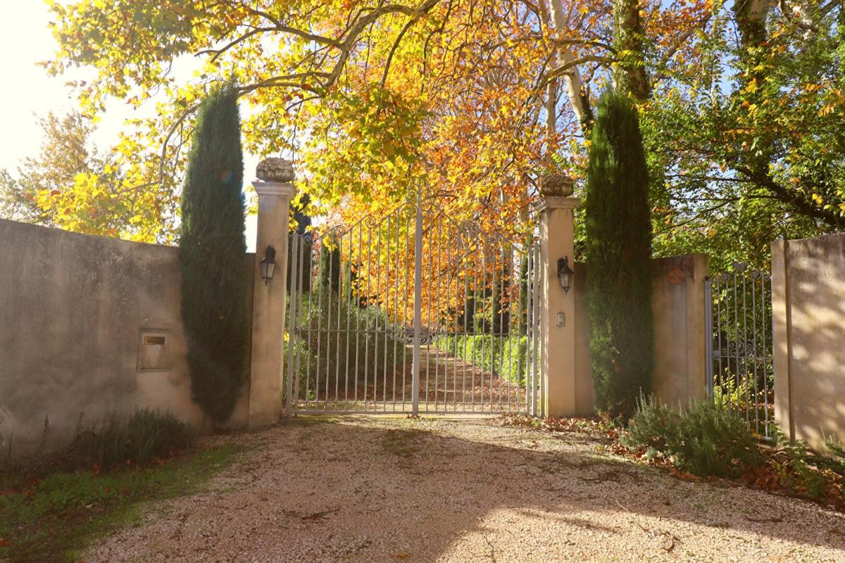 Vente Maison à l'Isle-sur-la-Sorgue 9 pièces