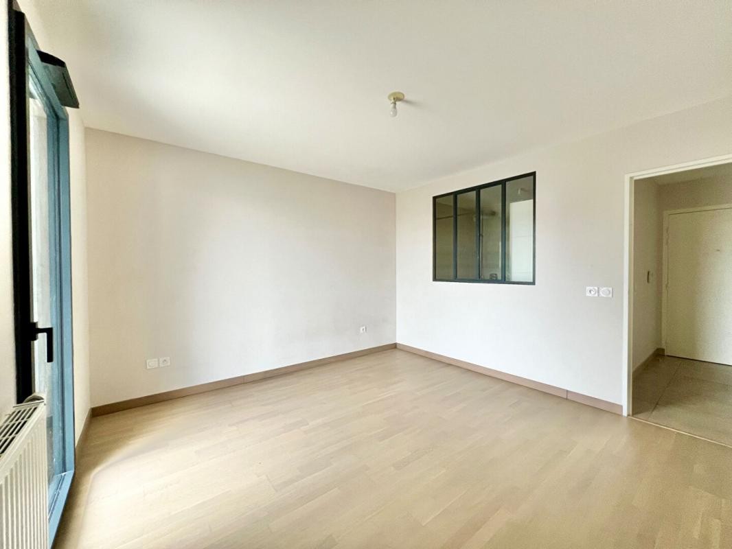 Vente Appartement à Chevry 3 pièces