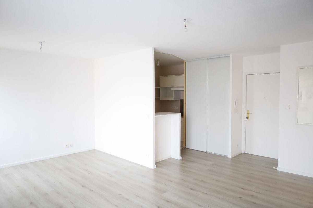 Vente Appartement à Mantes-la-Ville 2 pièces