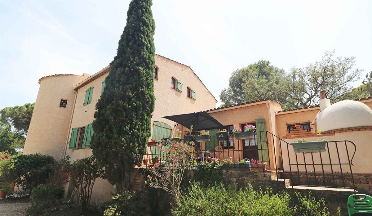 Vente Maison à Roquebrune-sur-Argens 13 pièces