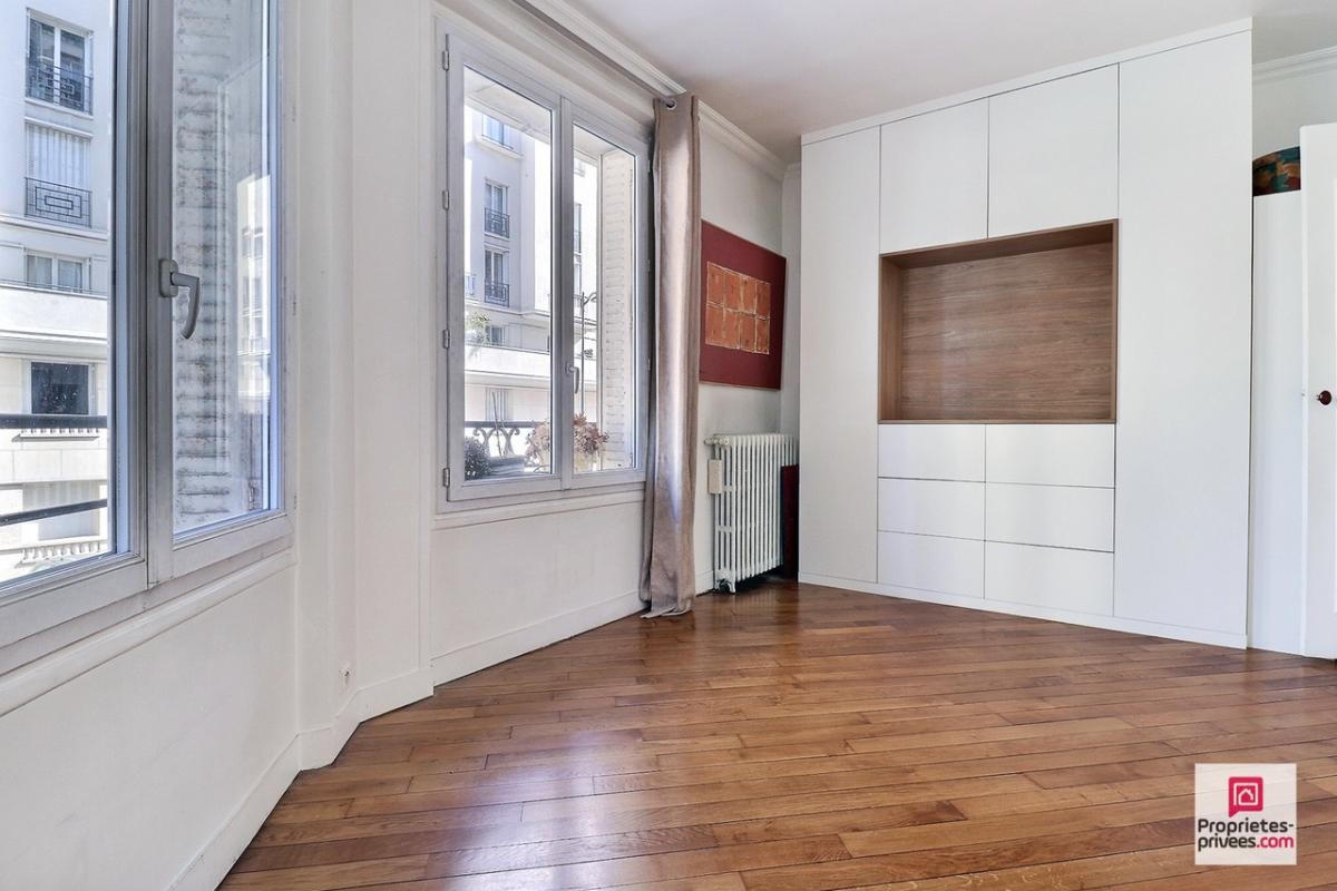 Vente Appartement à Paris Batignolles-Monceaux 17e arrondissement 3 pièces