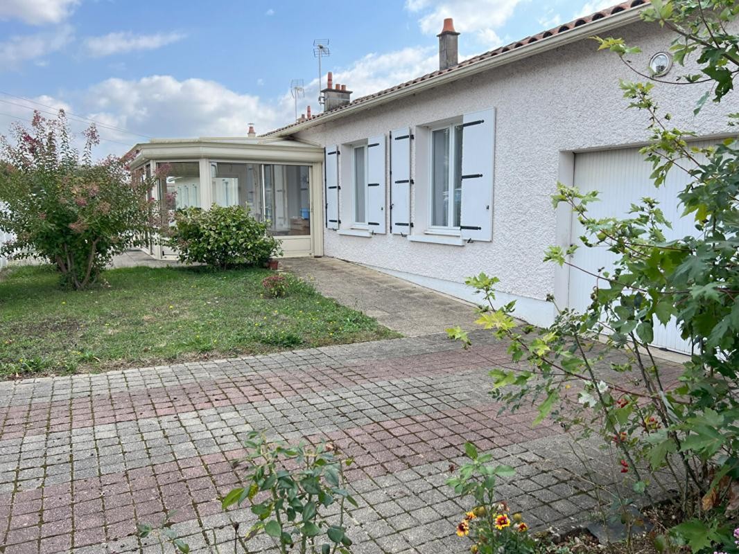 Vente Maison à Nanteuil 7 pièces