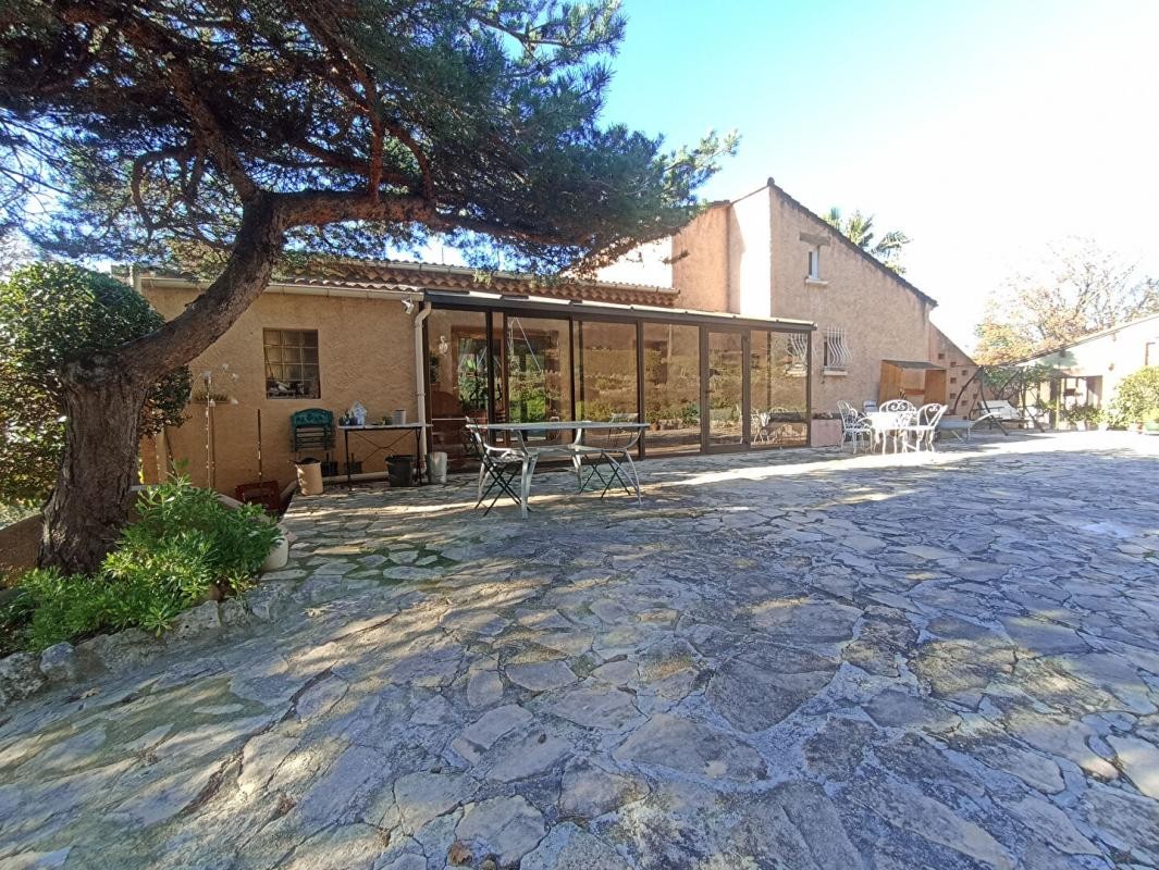 Vente Maison à Donzère 10 pièces