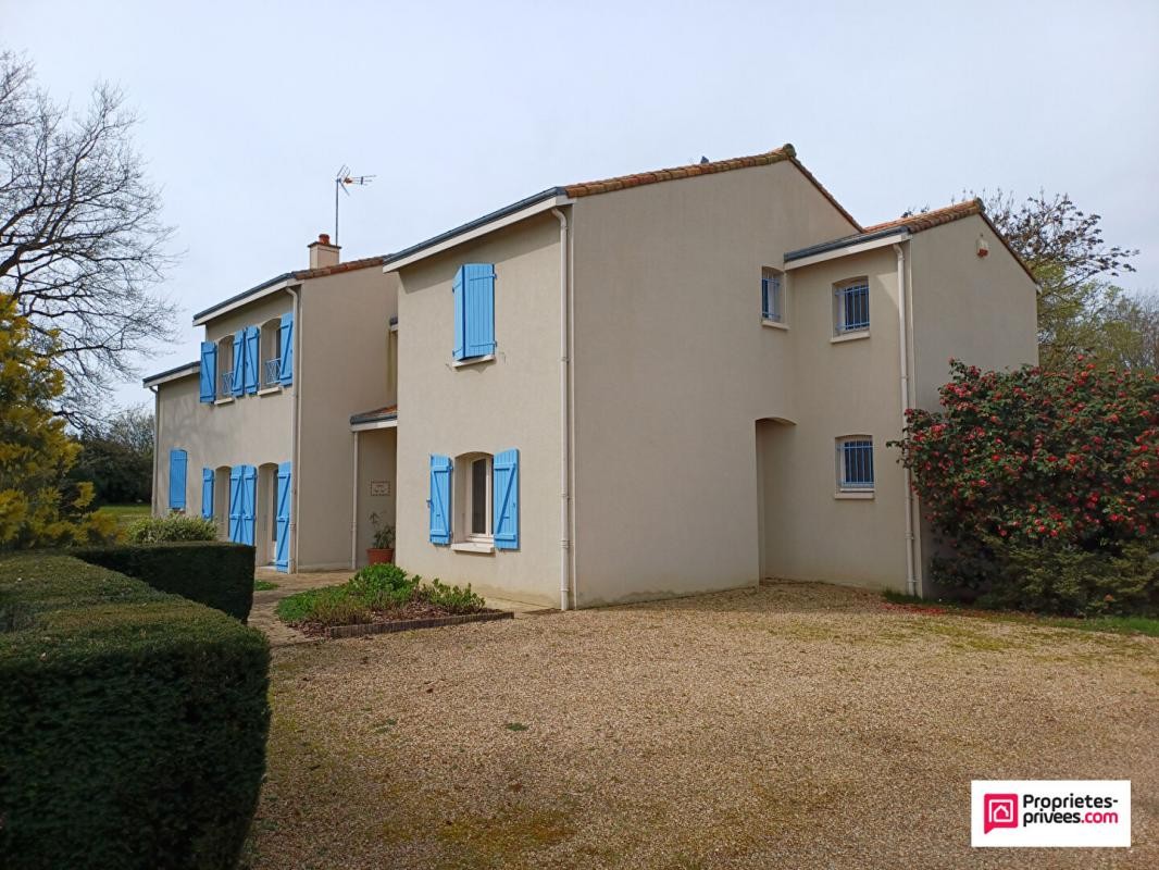 Vente Maison à Parthenay 10 pièces