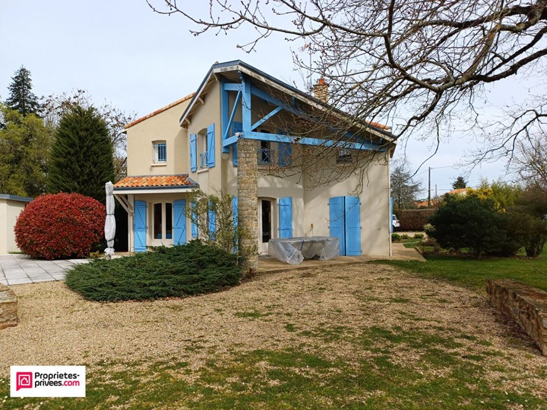 Vente Maison à Parthenay 10 pièces